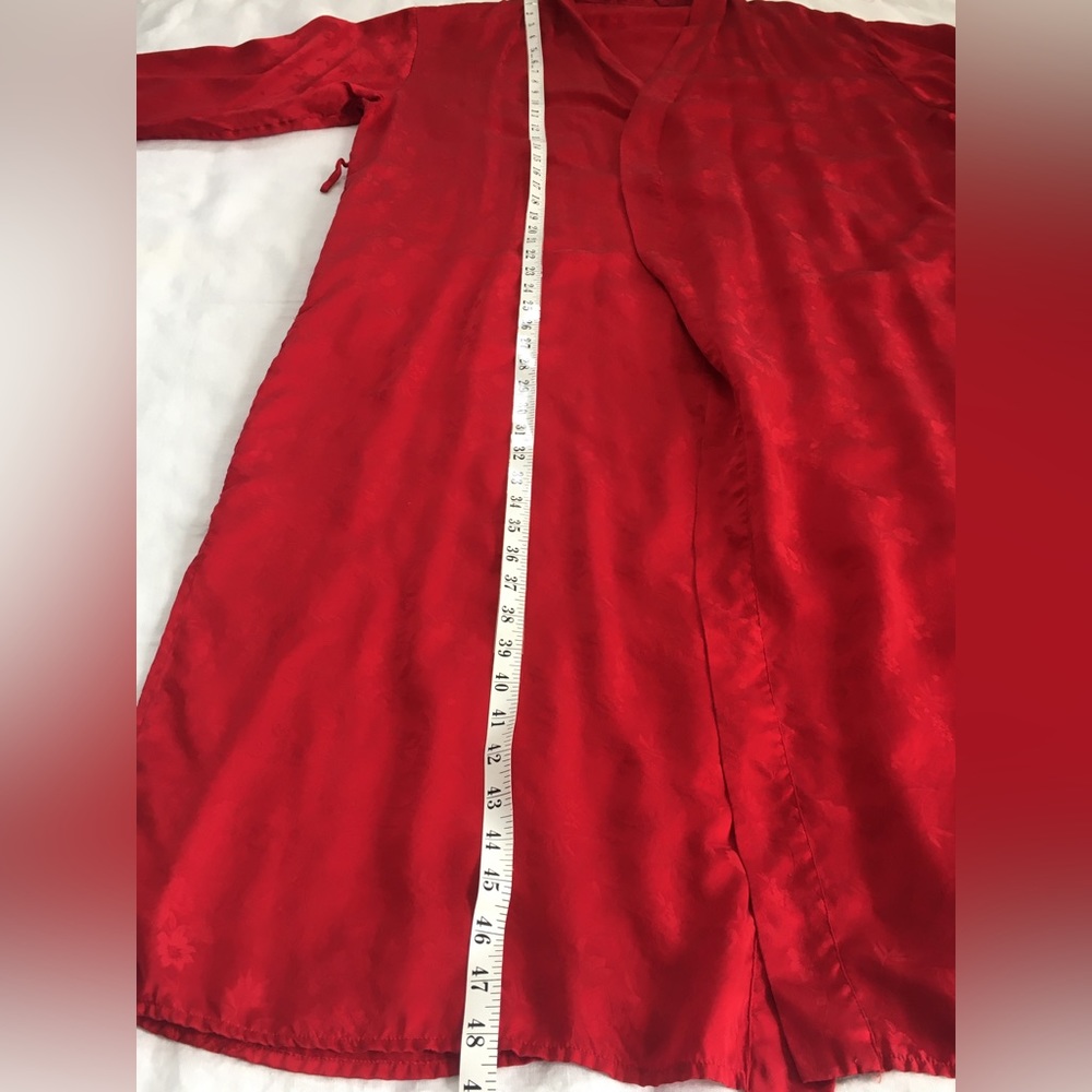 Red Silk Robe - Picture 5 of 7